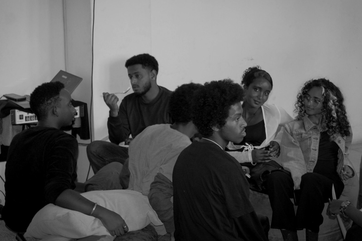 Third Cinema: A Rooftop Hangout — photo 7